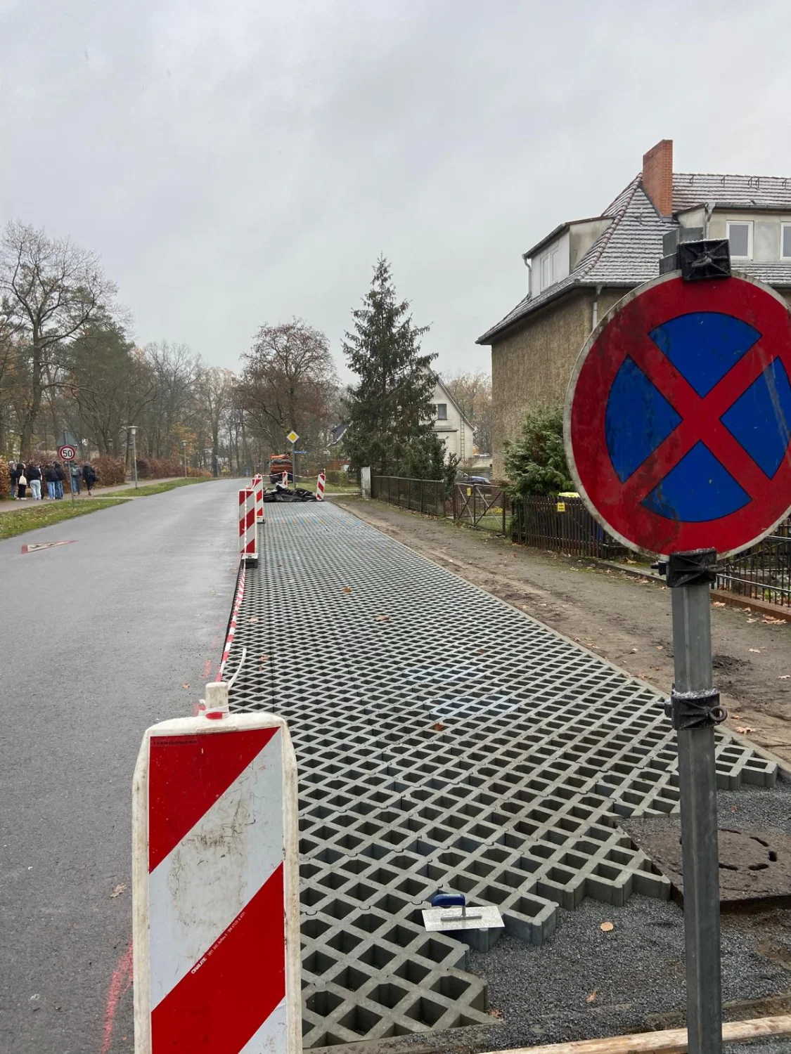 Pflasterarbeiten von Baum-Land-Forst 